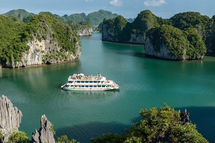 Lan Ha Bay Luxury Day Cruise from Hanoi: Cat Ba, Kayaks & Viet Hai Village photo 4