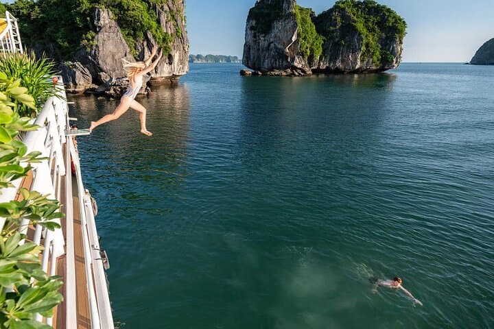 Lan Ha Bay Luxury Day Cruise from Hanoi: Cat Ba, Kayaks & Viet Hai Village photo 5