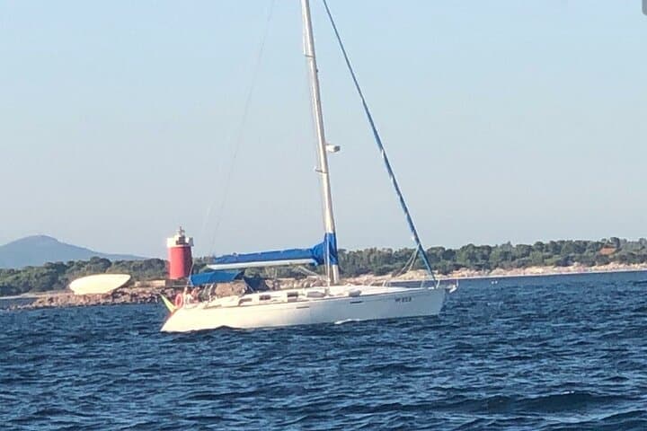 Sunset Sail in Alghero: 2-Hour Aperitif Cruise to Maddalenetta photo 4