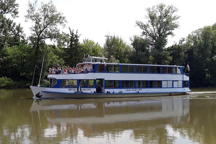 Tokaj Day Boat Trip on the Bodrog: City Tour, Vineyard Visit & Wine Tasting photo 3