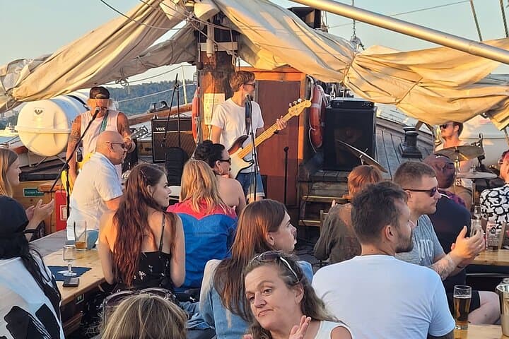 Evening Rock Cruise on the Oslo Fjord with Shrimp Buffet