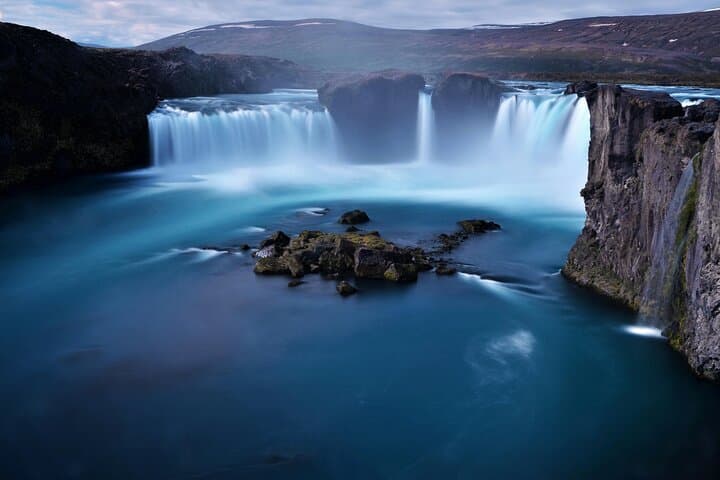 Godafoss Waterfall Tour from Akureyri — Bus Excursion to Goðafoss