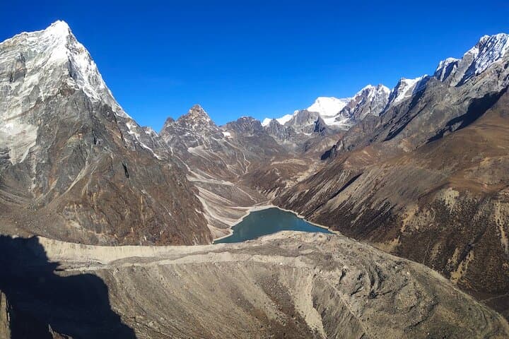 11-Day Everest Base Camp Trek from Lukla — Practical Guide to the Khumbu Journey