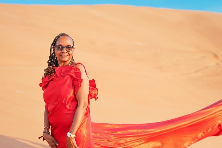 Dubai Red-Dunes Flying Dress Photoshoot — Private Luxury Desert Session photo 2