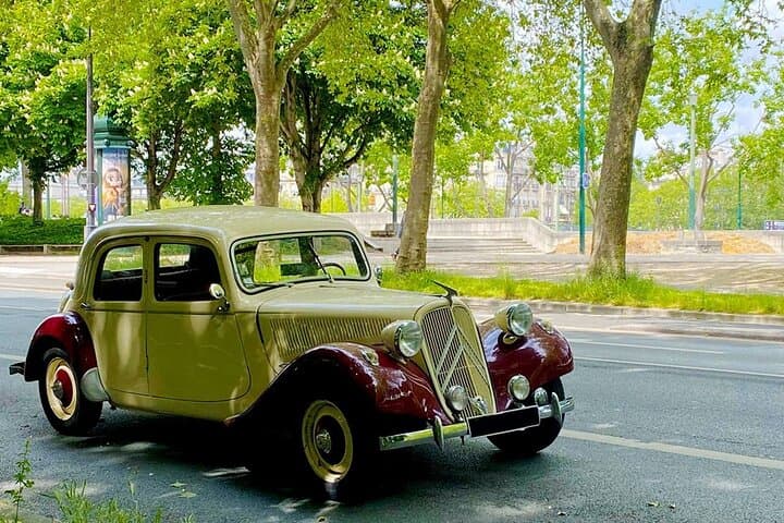 Drive a Classic 2CV: Private Tour of Versailles and Surroundings photo 2