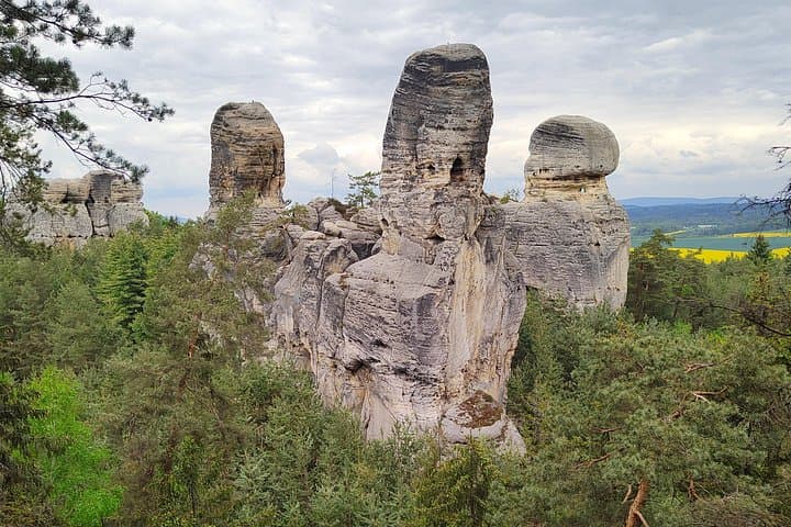 Full-Day Hiking in Bohemian Paradise: Hruboskalsko, Valdštejn & Turnov photo 2