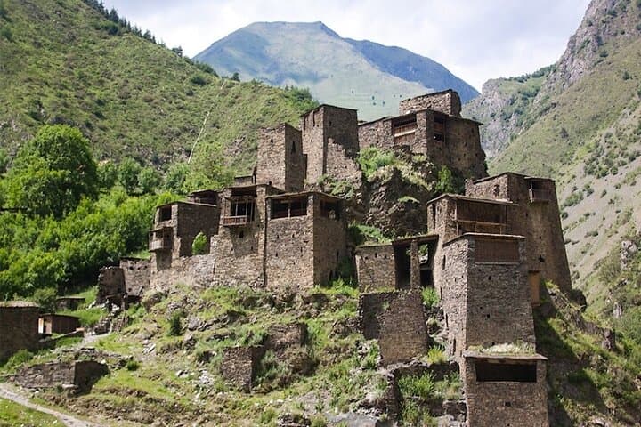 Shatili & Mutso Full-Day Jeep Tour: Khevsureti's Medieval Towers and Mountain Passes photo 4