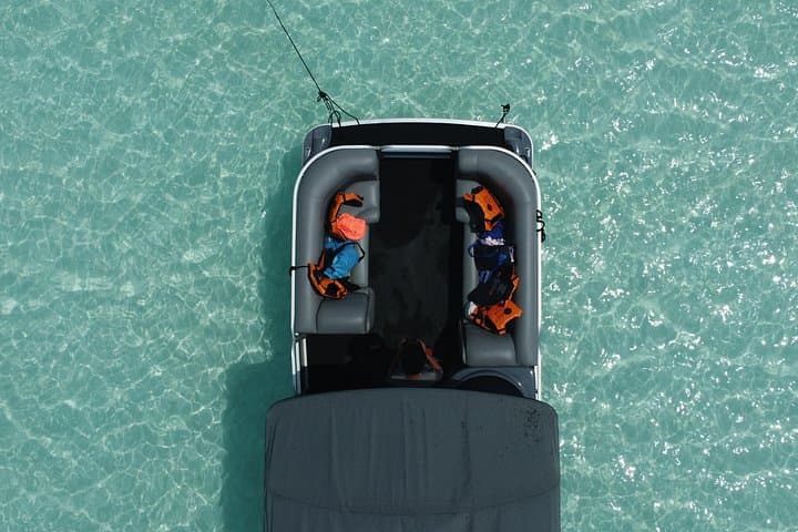 Bacalar Lagoon Pontoon Tour: 3-Hour Beach Club Access & Free Kayaks photo 4