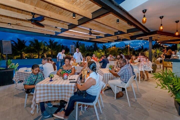 PizzArt Dinner and Hard Rock Casino Night in Punta Cana photo 5