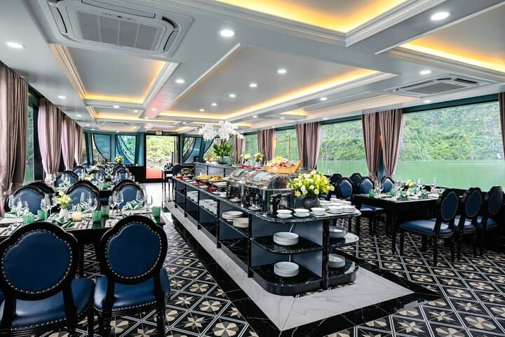 Pamela Luxury Day Cruise: 7-Hour Halong Bay Tour with Caves, Kayaking & Sunset photo 3