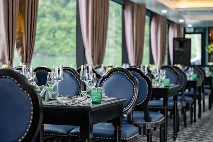 Pamela Luxury Day Cruise: 7-Hour Halong Bay Tour with Caves, Kayaking & Sunset photo 4