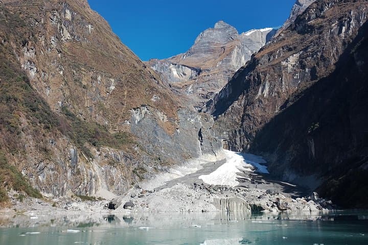 Kapuche Glacier Lake Trek: 2-Day Sikles Trek from Pokhara photo 5