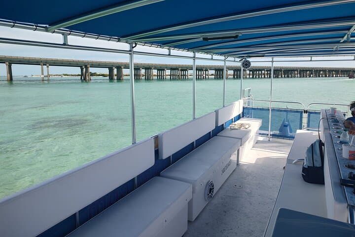 Half-Day Crab Island Charter — Family-Friendly Sandbar Adventure in Destin photo 4