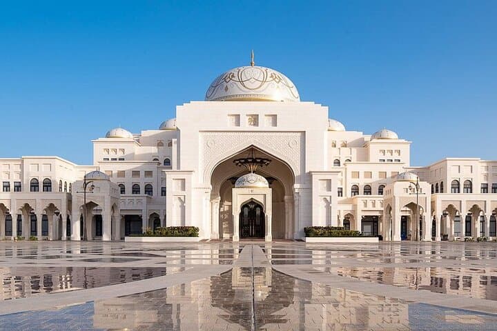 Full-Day Abu Dhabi City Tour: Sheikh Zayed, Corniche & Cultural Highlights photo 2