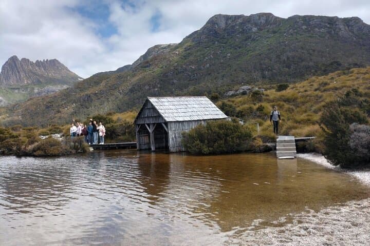 Devonport to Cradle Mountain: Dove Lake Day Trip & Sheffield Mural Town photo 2