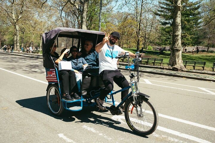 Private Central Park Guided Pedicab Tour — 1–2 Hour Custom Routes & Photo Stops photo 2