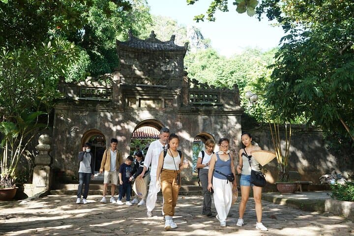Da Nang Private Tour — Marble Mountain & Ba Na Hills with Golden Bridge (Full Day) photo 3