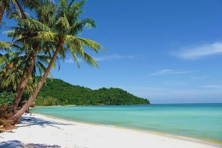 Explore Phu Quoc's South Island: A Taste of Culture and Nature photo 4