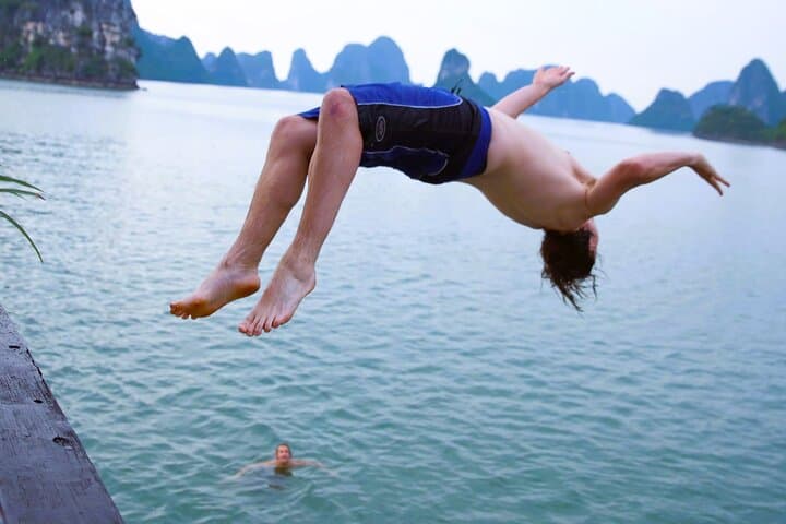 Lan Ha Bay Sunset Kayak and Swim Tour from Cat Ba Island photo 4
