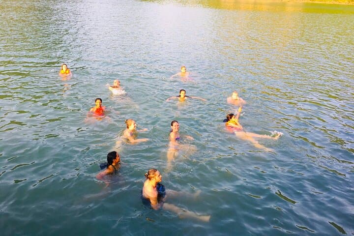 Sunset Cruise on Lan Ha Bay: Cat Ba Boat Tour with Kayaking, Swimming & Floating Village Visit photo 4