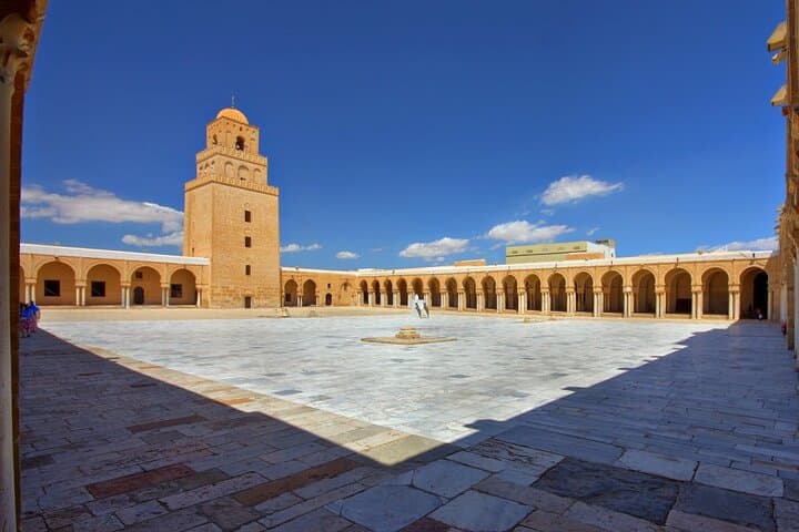 7-Day Tunisia: Tunis to Djerba — Cultural and Desert Adventure photo 4