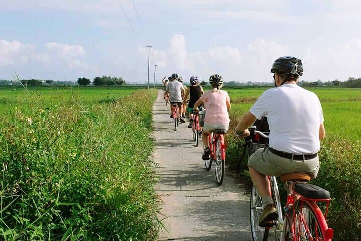 Tra Que Village Farming, Cooking & Herbal Massage Experience in Hoi An photo 5