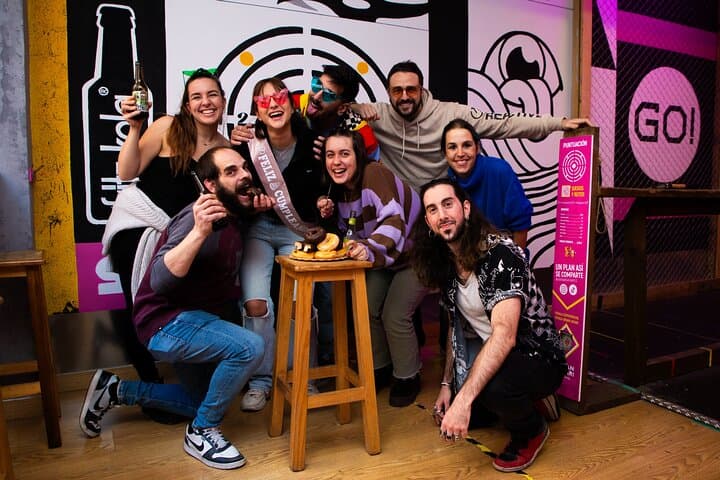 Axe Throwing Birthday Session in Madrid — 2-Hour Urban Axe Bar Experience