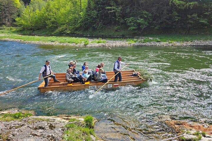 Full-Day Dunajec River Wooden Rafting from Krakow — Pieniny National Park photo 3