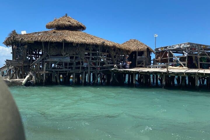 Pelican Bar and Appleton Estate Rum: Private Combo Tour from Montego Bay
