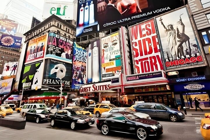 New York City 7-Hour Guided Walking Tour: Times Square to Brooklyn Bridge photo 1