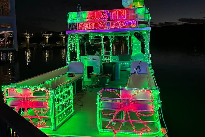 Lake Austin Lights Shared Boat Cruise: Mozart's Holiday Light Show photo 5