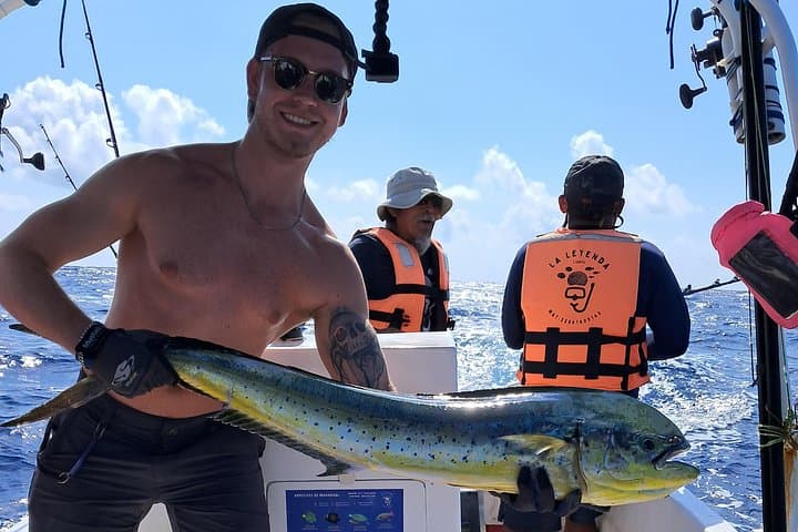 Costa Maya 4-Hour Fishing and Snorkeling Charter in Mahahual