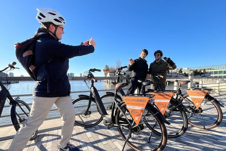 Downtown NYC Bike Tour from Brooklyn Bridge to DUMBO with Dutch Bikes photo 3