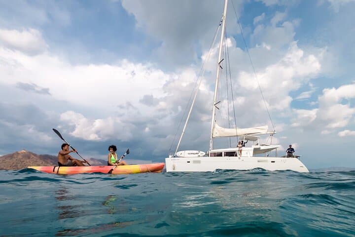 Sunset Catamaran Sail & Snorkel in Playa Flamingo — Guanacaste Coast photo 4