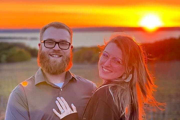 Traverse City Old Mission Peninsula Semi-Private Wine Tour — 2-Couple VIP Experience photo 5