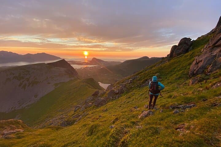 Hiking the Lofoten Wilderness: Day Hike from Reine photo 4