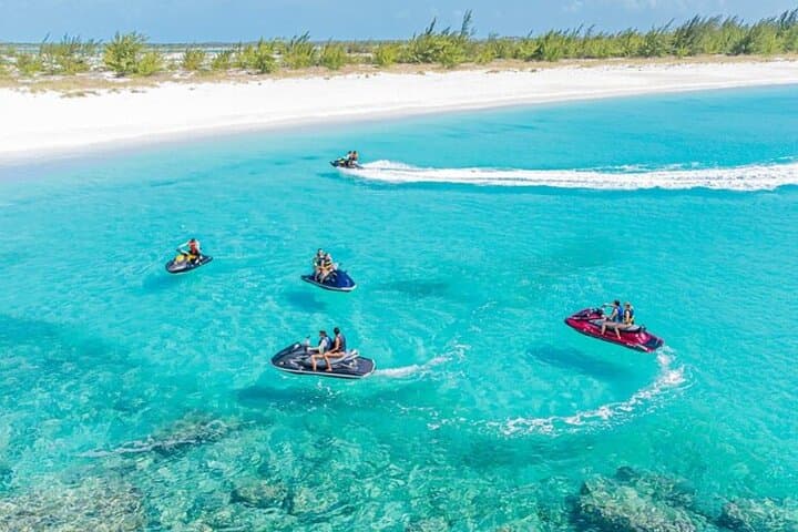 Private 1-Hour Famous Shipwreck Jetski Tour in Providenciales photo 2