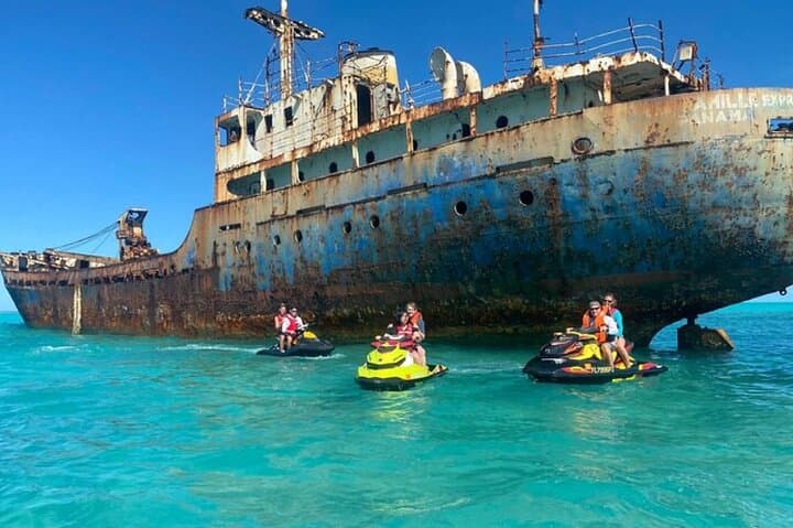 Private 1-Hour Famous Shipwreck Jetski Tour in Providenciales photo 6