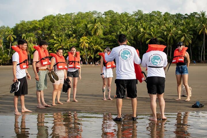 Cano Island Snorkeling: Day Trip from Marino Ballena to Pristine Reefs photo 5