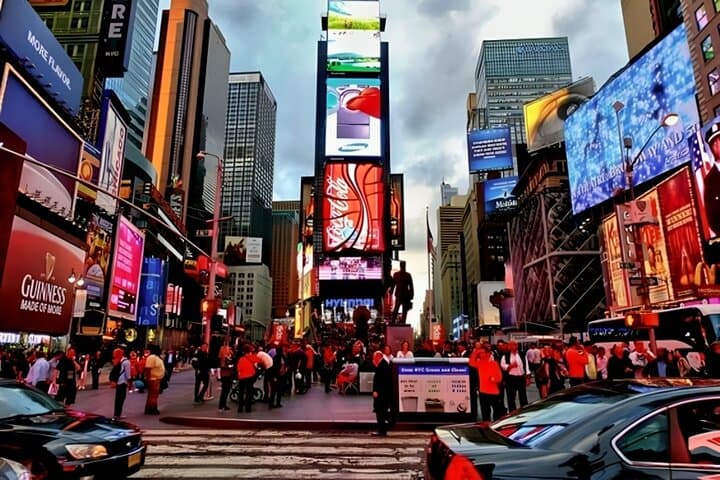 Private Soho, Little Italy & Chinatown Walking Tour — NYC Food, Architecture & History photo 5