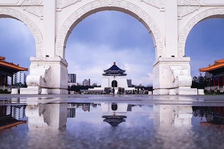 Eight Days Through Taiwan: Private Culture & Heritage Tour photo 4