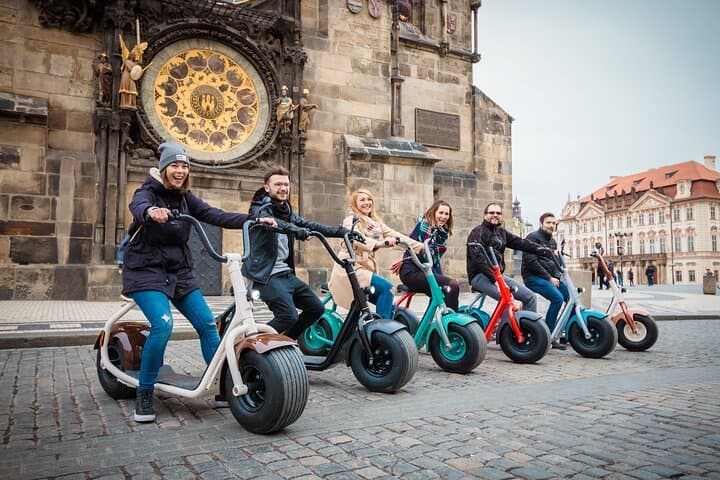 Prague SCROOSER: Castle & Viewpoints Tour photo 6