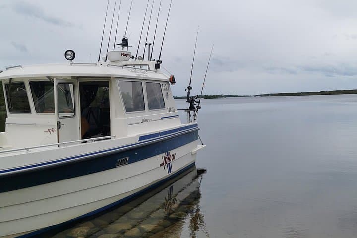 Private Boat Tour on Ivalo River and Lake Inari with Island BBQ photo 2