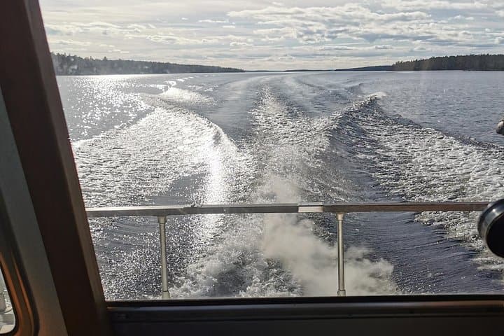 Private Boat Tour on Ivalo River and Lake Inari with Island BBQ photo 3