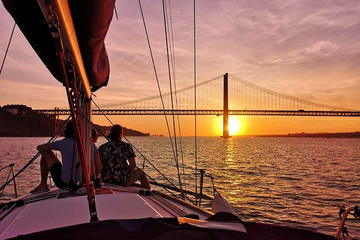 Lisbon Sunset Sailing on the Tagus: 2-Hour Small-Group Cruise with Drinks photo 2