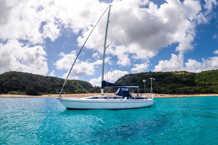 Waikiki Small-Group Sunset Sailing Cruise to Diamond Head photo 4