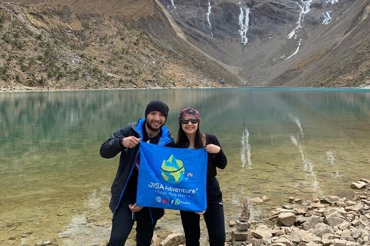 Humantay Lagoon: A High-Andes Day Hike to Turquoise Waters photo 2