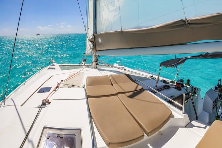 Isla Mujeres All-Inclusive Sailboat Experience from Cancún photo 5