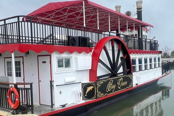 Sunset Cruise on the Bay Queen: Galveston Bay Paddlewheel Experience