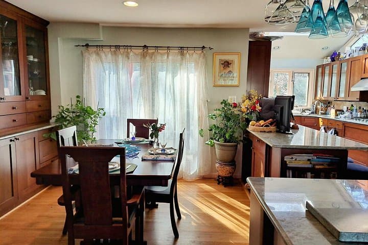 Cook Chesapeake Flavors at Home: Private Lesson with Maryland Local Karen photo 4